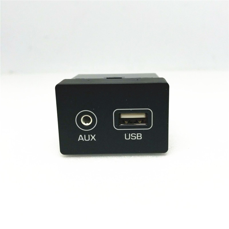   2016 2017  AUX  USB 96120D3000